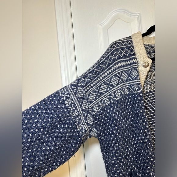 Vintage Nordic Fair Isle Knit Cardigan Sweater Navy & Cream Chunky Wool Blend - Picture 8 of 8